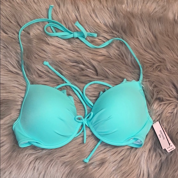Victoria Secret Swim Top- 32C - Picture 1 of 2